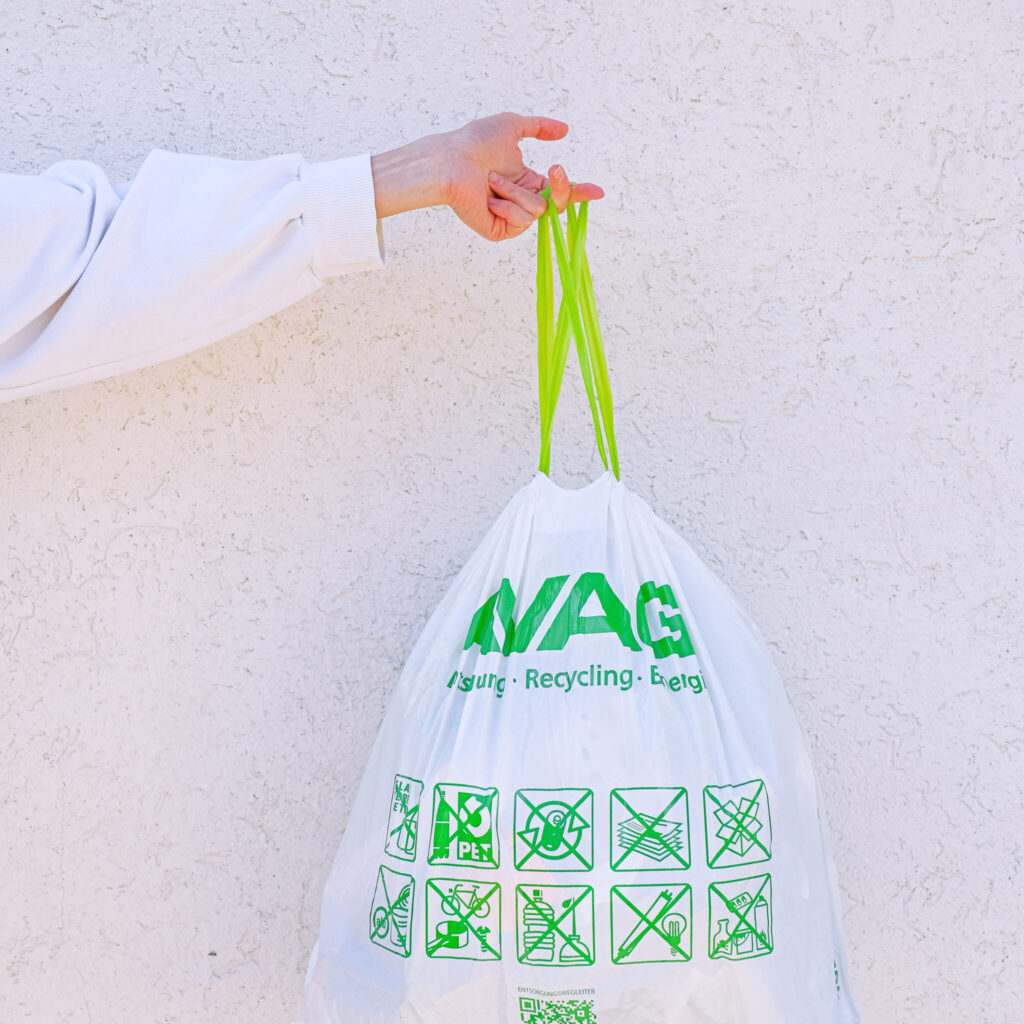 これからの車の未来 電気自動車について　③